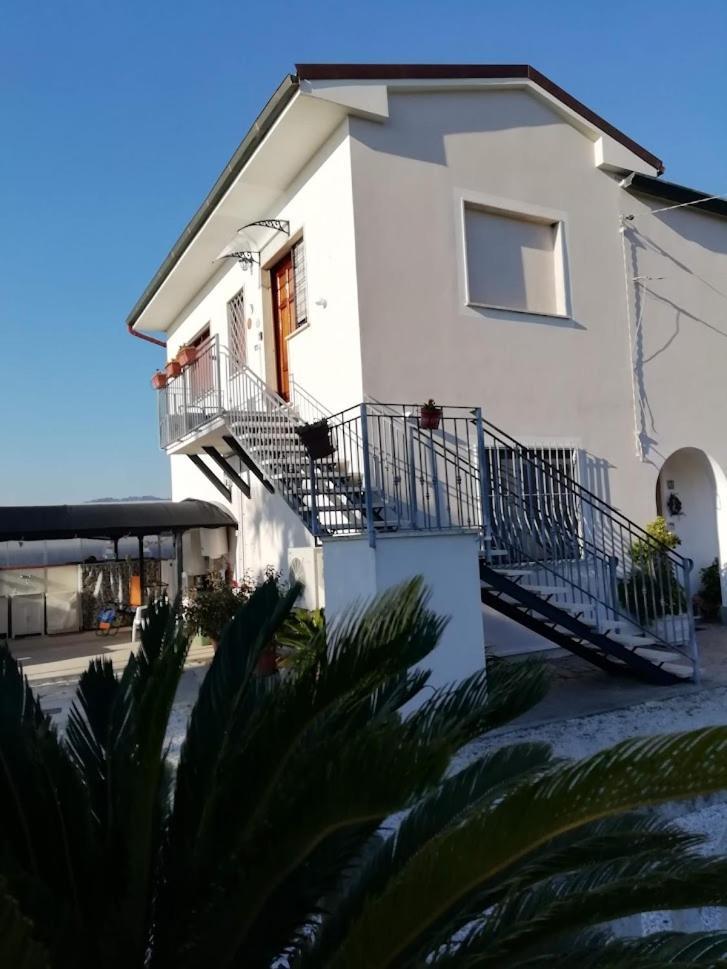 La Casa Di Silvia Apartment Massarosa Exterior foto